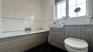 Photo 19- click for photo gallery